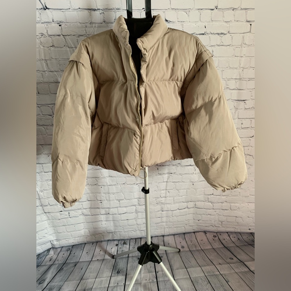 SHEIN Cropped Puffer Jacket (Removable Sleeves)